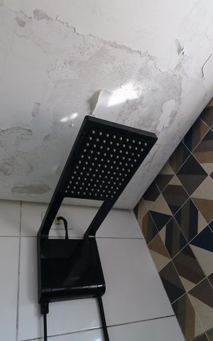 Apartamento à venda com 47m², 2 quartos e 2 vagasBanheiro da Suíte - Chuveiro