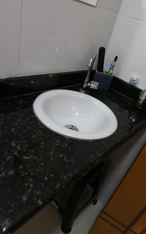 Apartamento à venda com 47m², 2 quartos e 2 vagasBanheiro do Closet (Suíte 2)