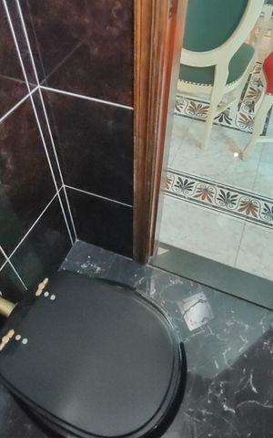 Apartamento à venda com 315m², 4 quartos e 4 vagas Apartamento à venda com 315m², 4 quartos e 4 vagasLavabo