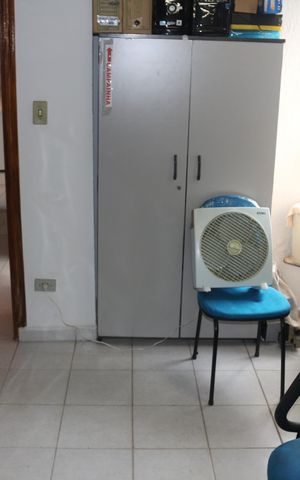 Apartamento à venda com 315m², 4 quartos e 4 vagasEscritório