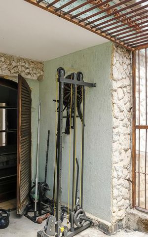 Casa à venda com 197m², 4 quartos e 2 vagasVaranda da suíte 1