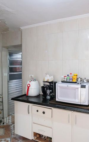 Casa à venda com 197m², 4 quartos e 2 vagasCozinha