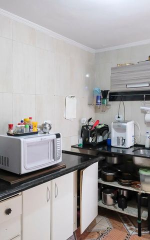 Casa à venda com 197m², 4 quartos e 2 vagasCozinha