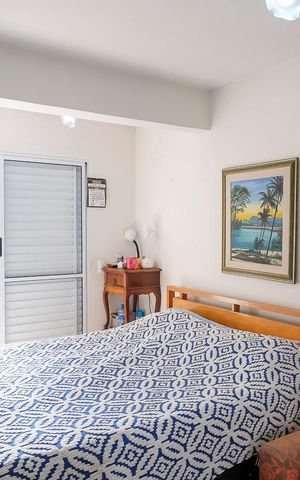 Casa à venda com 197m², 4 quartos e 2 vagasSuíte 3