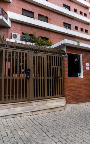 Apartamento à venda com 590m², 5 quartos e 5 vagas Apartamento à venda com 590m², 5 quartos e 5 vagasPortaria