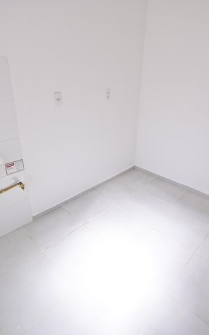Apartamento para alugar com 48m², 2 quartos e 1 vaga Apartamento para alugar com 48m², 2 quartos e 1 vagaCozinha e Área de Serviço