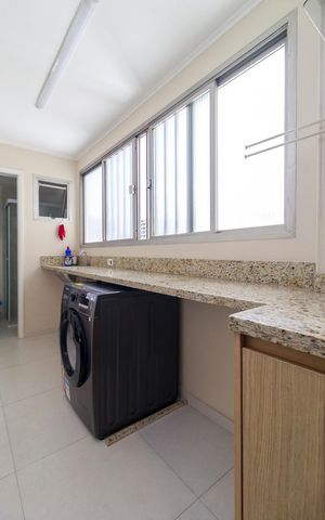 Apartamento à venda com 87m², 3 quartos e 1 vaga Apartamento à venda com 87m², 3 quartos e 1 vagaÁrea de Serviço