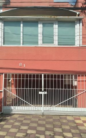 Casa à venda com 190m², 3 quartos e sem vaga