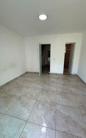 Casa de condomínio à venda com 140m², 2 quartos e 1 vaga Casa de condomínio à venda com 140m², 2 quartos e 1 vagaQuarto 1