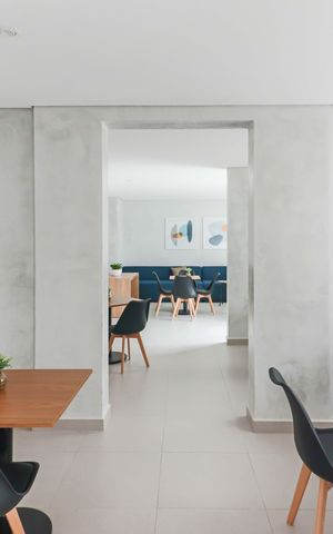 Apartamento para alugar com 37m², 2 quartos e 1 vaga Apartamento para alugar com 37m², 2 quartos e 1 vagaÁrea comum - Salão de festas
