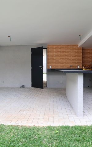 Casa de condomínio à venda com 276m², 3 quartos e 3 vagas Casa de condomínio à venda com 276m², 3 quartos e 3 vagasÁrea gourmet
