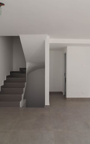 Casa de condomínio à venda com 276m², 3 quartos e 3 vagas Casa de condomínio à venda com 276m², 3 quartos e 3 vagasSala