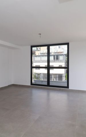 Casa de condomínio à venda com 276m², 3 quartos e 3 vagas Casa de condomínio à venda com 276m², 3 quartos e 3 vagasSala