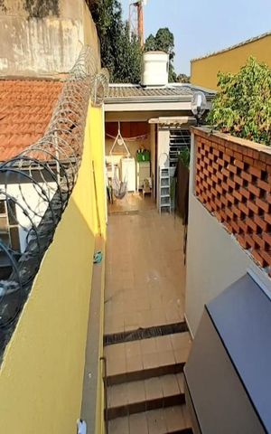 Casa à venda com 150m², 3 quartos e 2 vagas