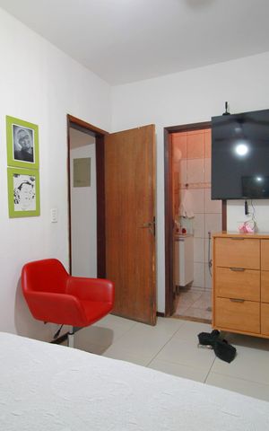 Casa à venda com 226m², 4 quartos e 2 vagasSuite