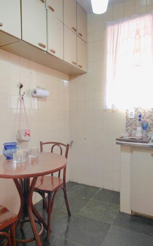 Casa à venda com 226m², 4 quartos e 2 vagasCozinha