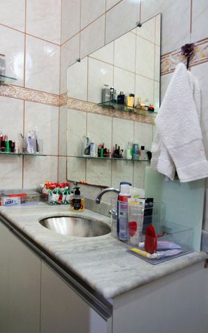 Casa à venda com 226m², 4 quartos e 2 vagasBanheiro da Suíte
