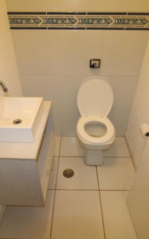Casa para alugar com 210m², 3 quartos e 4 vagasLavabo