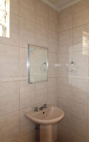 Casa para alugar com 210m², 3 quartos e 4 vagasQuarto 3 - Banheiro