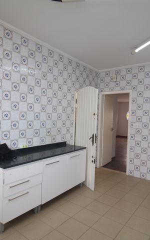 Casa para alugar com 210m², 3 quartos e 4 vagasCozinha