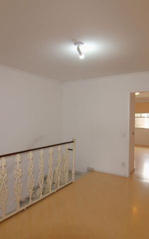 Casa para alugar com 210m², 3 quartos e 4 vagasCorredor