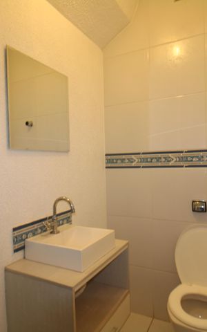 Casa para alugar com 210m², 3 quartos e 4 vagasLavabo
