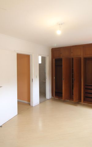 Casa para alugar com 210m², 3 quartos e 4 vagasQuarto 3