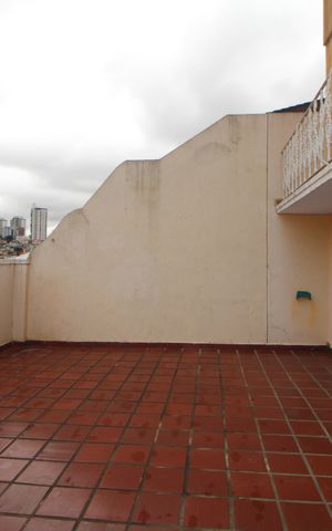 Casa para alugar com 210m², 3 quartos e 4 vagasÁrea de Serviço