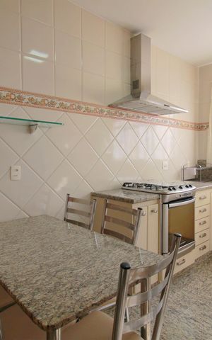 Apartamento para alugar com 150m², 3 quartos e 2 vagasCozinha