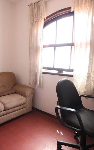 Casa à venda com 171m², 3 quartos e 3 vagasQuarto 3