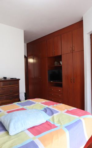 Casa à venda com 171m², 3 quartos e 3 vagasSuíte