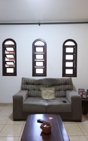 Casa à venda com 171m², 3 quartos e 3 vagasSala