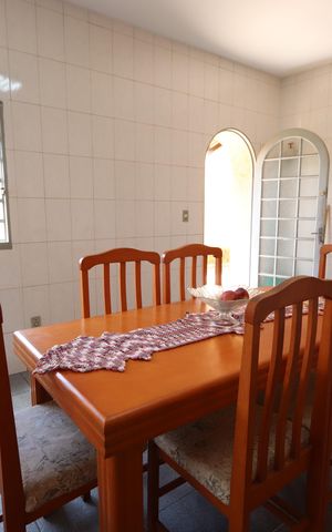 Casa à venda com 171m², 3 quartos e 3 vagasCopa e Cozinha