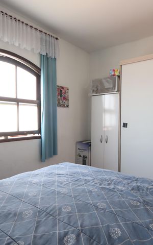 Casa à venda com 171m², 3 quartos e 3 vagasQuarto 2