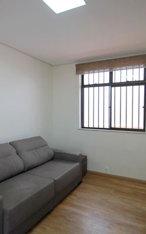 Casa à venda com 270m², 4 quartos e 4 vagasSala de Estar