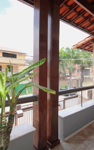 Casa à venda com 270m², 4 quartos e 4 vagasVaranda da Sala