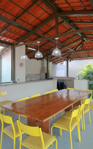 Casa à venda com 270m², 4 quartos e 4 vagasMezanino