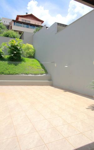 Casa à venda com 270m², 4 quartos e 4 vagasQuintal