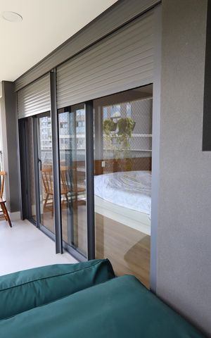 Apartamento à venda com 265m², 4 quartos e 4 vagasVaranda da Suíte Principal
