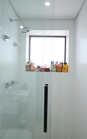 Apartamento à venda com 265m², 4 quartos e 4 vagasBanheiro da Suíte 1