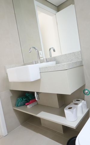 Apartamento à venda com 265m², 4 quartos e 4 vagasBanheiro da Suíte 3