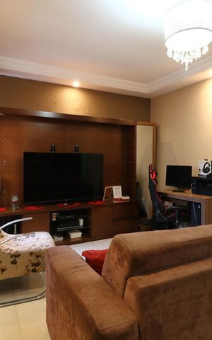 Apartamento à venda com 161m², 2 quartos e 3 vagasSala