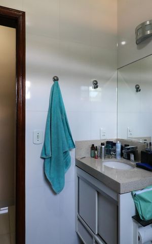 Apartamento à venda com 161m², 2 quartos e 3 vagasBanheiro Social