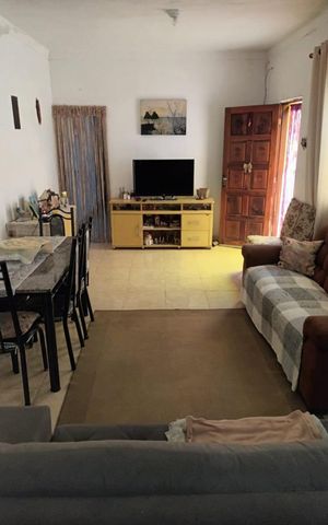Casa à venda com 430m², 2 quartos e sem vaga