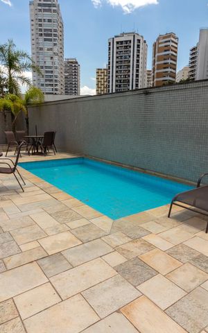 Apartamento para alugar com 350m², 4 quartos e 5 vagasÁrea comum - Piscina Infantil