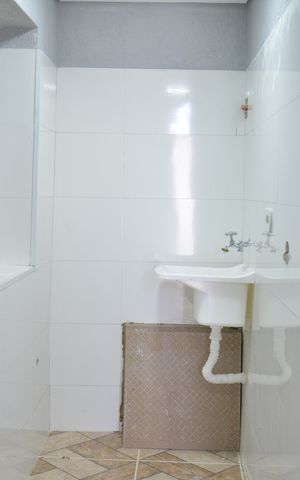 Casa para alugar com 60m², 1 quarto e sem vagaÁrea de Serviço