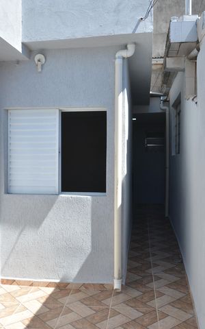 Casa para alugar com 60m², 1 quarto e sem vagaÁrea Externa