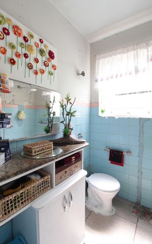 Casa à venda com 920m², 3 quartos e sem vagaBanheiro