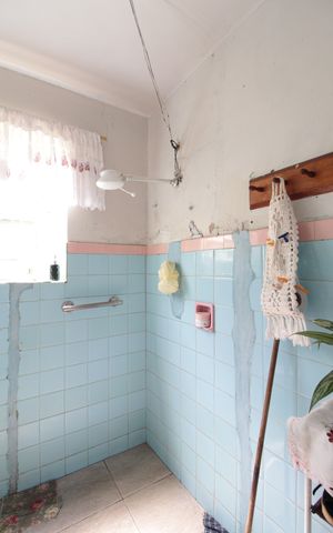 Casa à venda com 920m², 3 quartos e sem vagaBanheiro