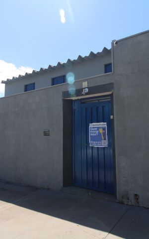 Studio para alugar com 30m², 1 quarto e sem vagaFachada e placa